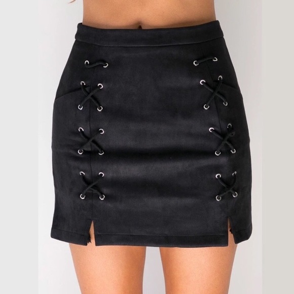 High Waist Faux Suede Lace Up Mini Skirt Black - Picture 4 of 6